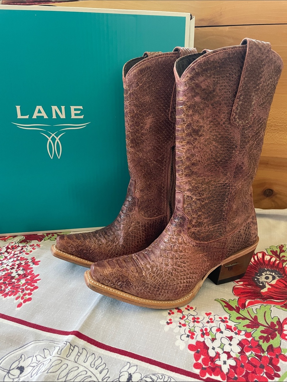 Lane Women’s Snakeskin Embossed  Leather Western Boots